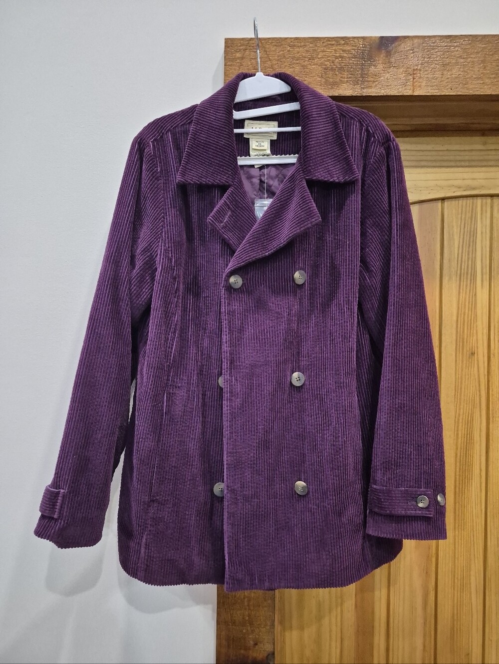 New Oldstock L.L. Bean Corduroy Double Breasted Quilted Jacket Medium Eggplant